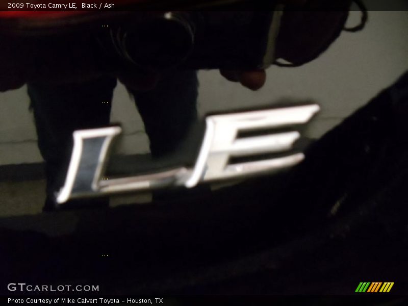 Black / Ash 2009 Toyota Camry LE