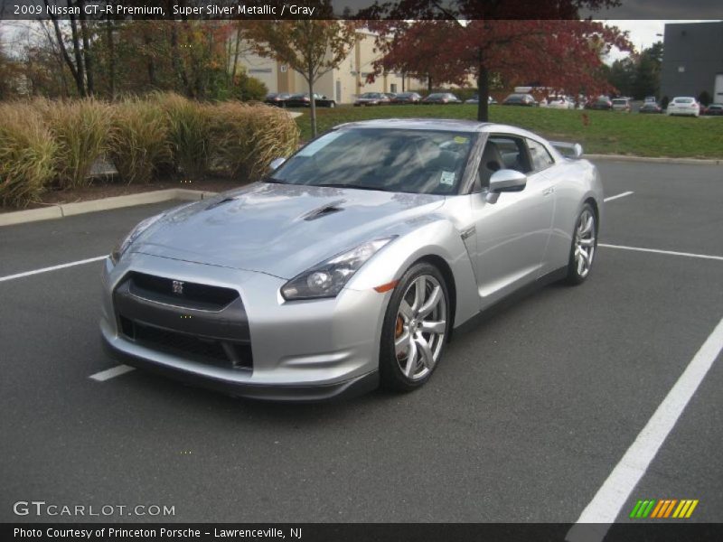  2009 GT-R Premium Super Silver Metallic