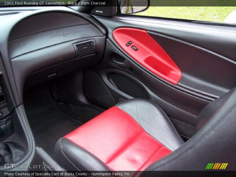 Black / Dark Charcoal 2001 Ford Mustang GT Convertible