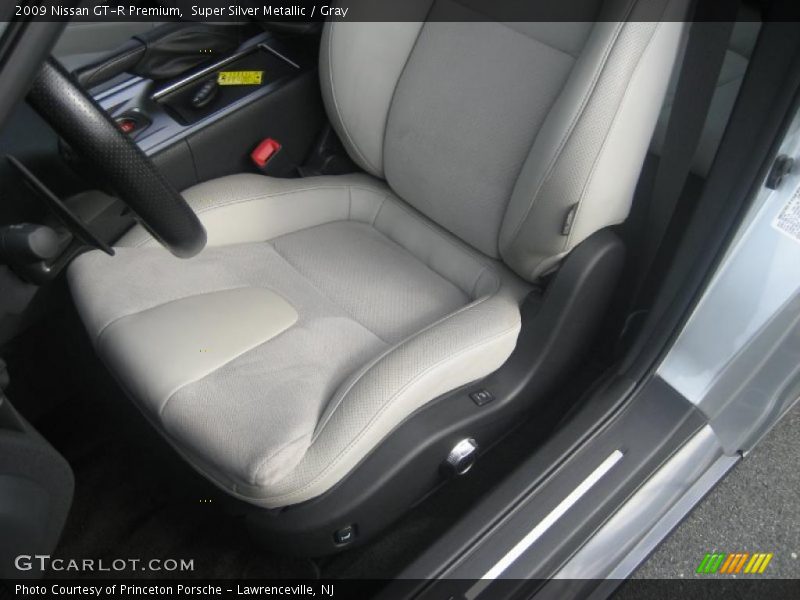  2009 GT-R Premium Gray Interior