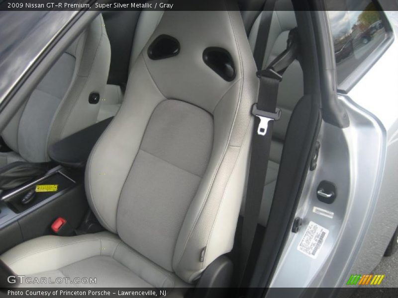  2009 GT-R Premium Gray Interior