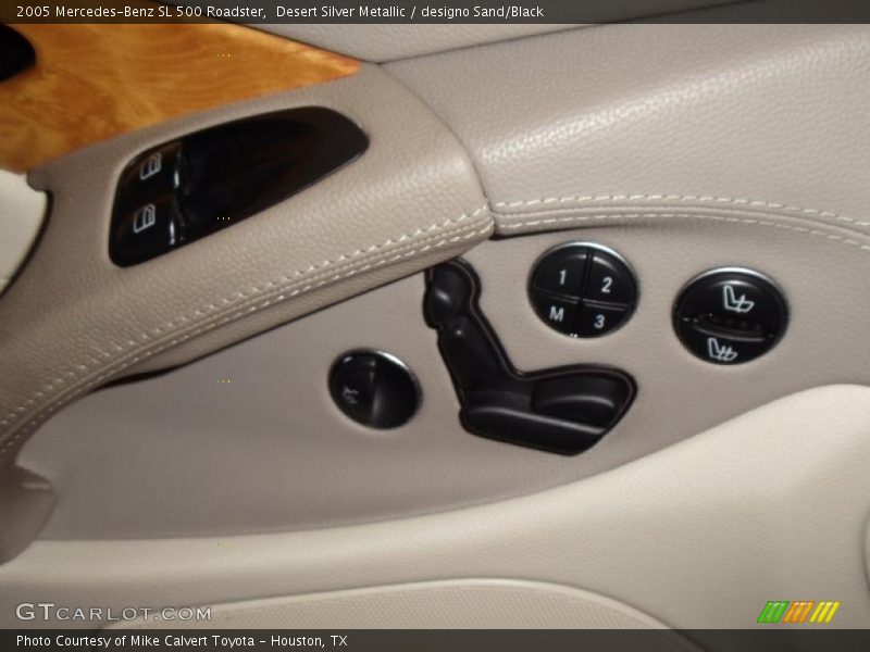 Controls of 2005 SL 500 Roadster