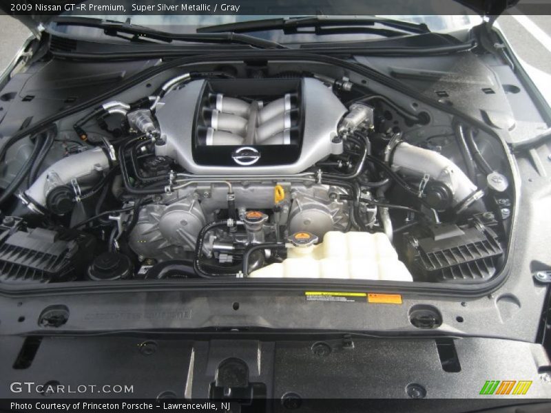  2009 GT-R Premium Engine - 3.8 Liter Twin-Turbocharged DOHC 24-Valve CVTCS V6 (VR38DETT)