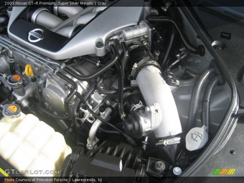  2009 GT-R Premium Engine - 3.8 Liter Twin-Turbocharged DOHC 24-Valve CVTCS V6 (VR38DETT)