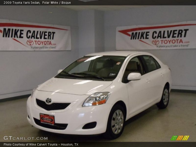 Polar White / Bisque 2009 Toyota Yaris Sedan