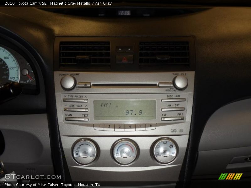 Magnetic Gray Metallic / Ash Gray 2010 Toyota Camry SE