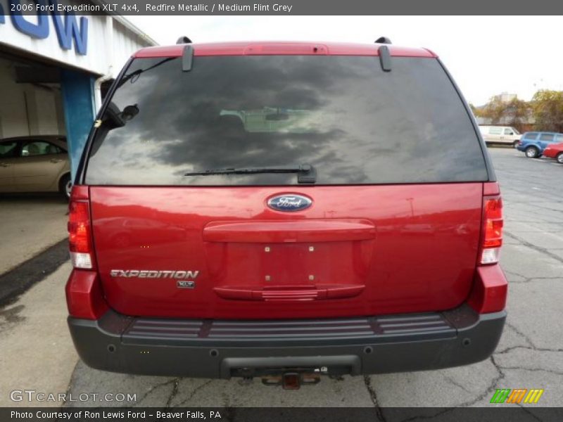 Redfire Metallic / Medium Flint Grey 2006 Ford Expedition XLT 4x4