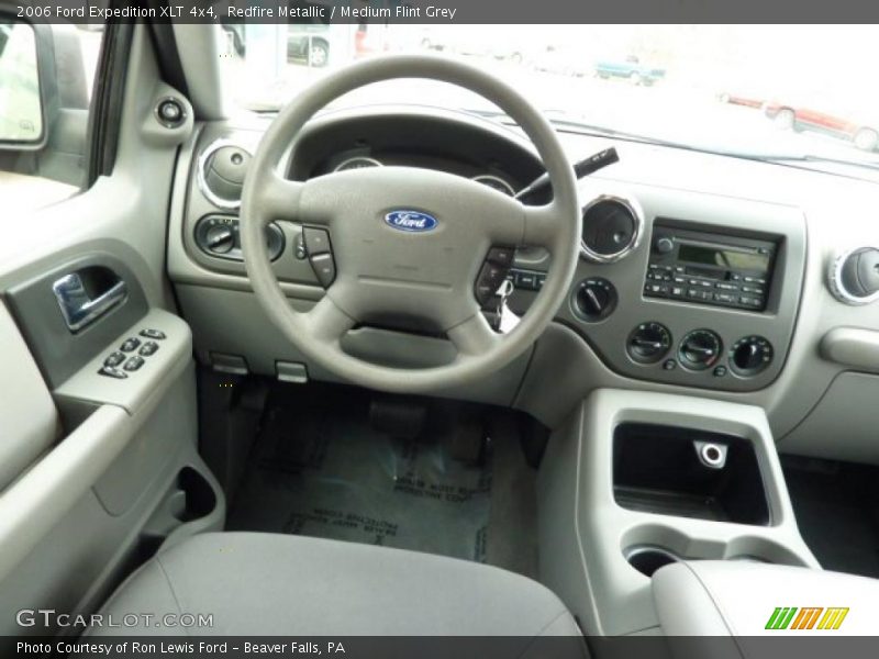 Redfire Metallic / Medium Flint Grey 2006 Ford Expedition XLT 4x4