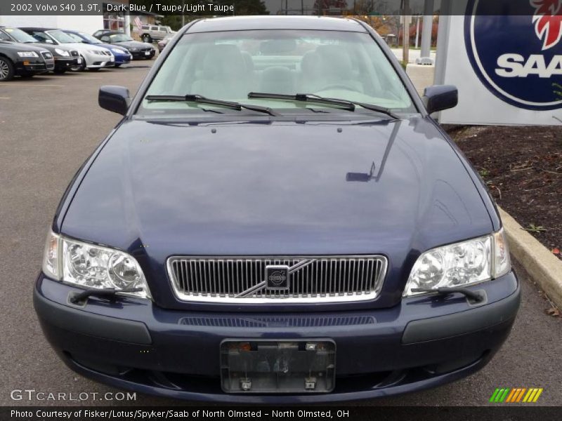 Dark Blue / Taupe/Light Taupe 2002 Volvo S40 1.9T