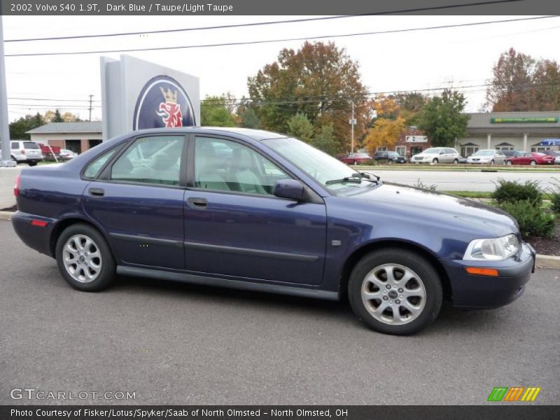 Dark Blue / Taupe/Light Taupe 2002 Volvo S40 1.9T