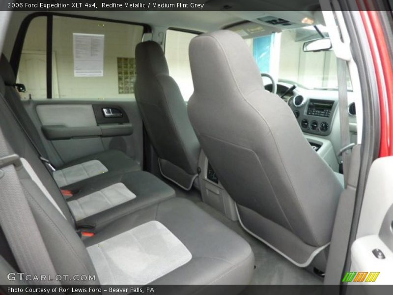 Redfire Metallic / Medium Flint Grey 2006 Ford Expedition XLT 4x4