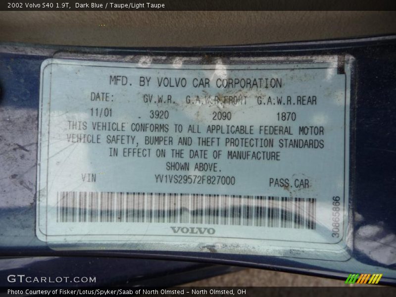Dark Blue / Taupe/Light Taupe 2002 Volvo S40 1.9T