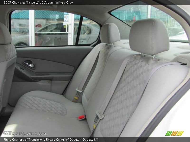 White / Gray 2005 Chevrolet Malibu LS V6 Sedan
