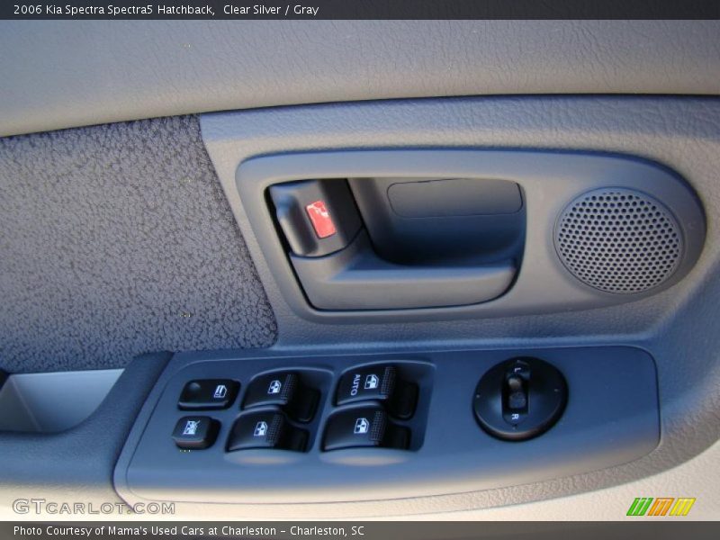 Clear Silver / Gray 2006 Kia Spectra Spectra5 Hatchback