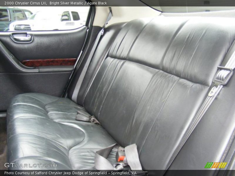  2000 Cirrus LXi Agate Black Interior
