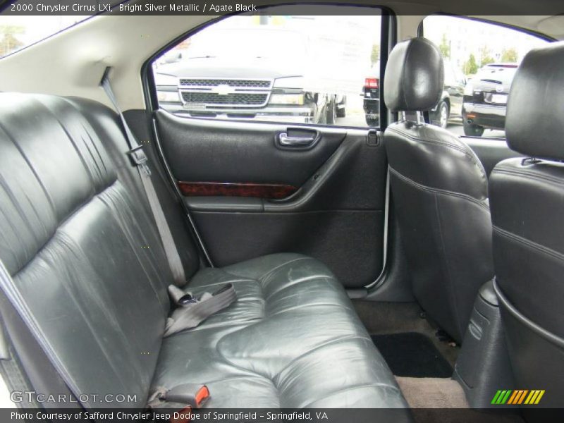  2000 Cirrus LXi Agate Black Interior