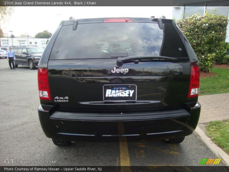 Black / Khaki 2006 Jeep Grand Cherokee Laredo 4x4