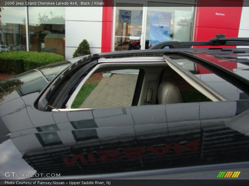 Black / Khaki 2006 Jeep Grand Cherokee Laredo 4x4
