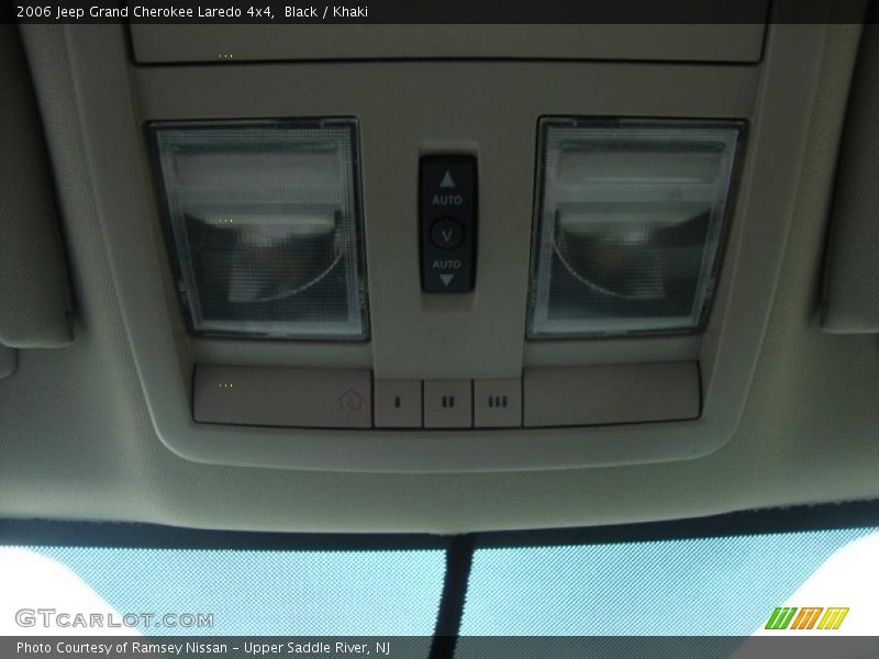 Black / Khaki 2006 Jeep Grand Cherokee Laredo 4x4
