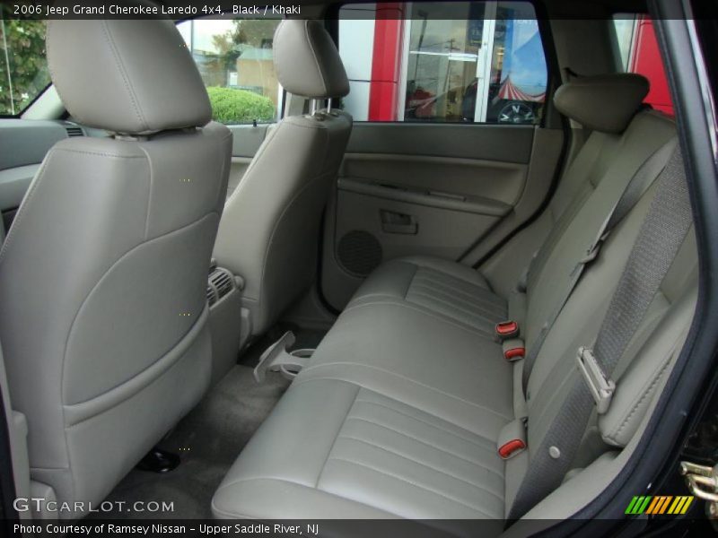 Black / Khaki 2006 Jeep Grand Cherokee Laredo 4x4
