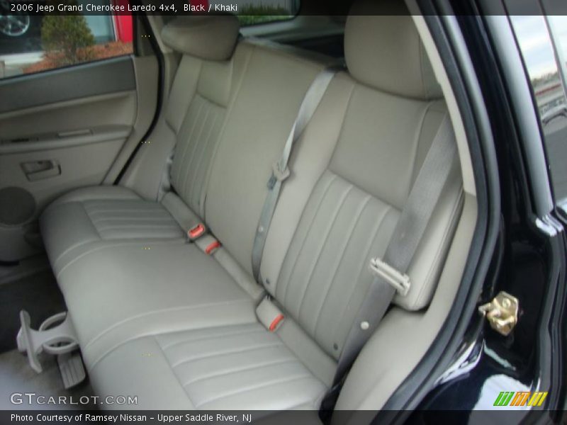 Black / Khaki 2006 Jeep Grand Cherokee Laredo 4x4