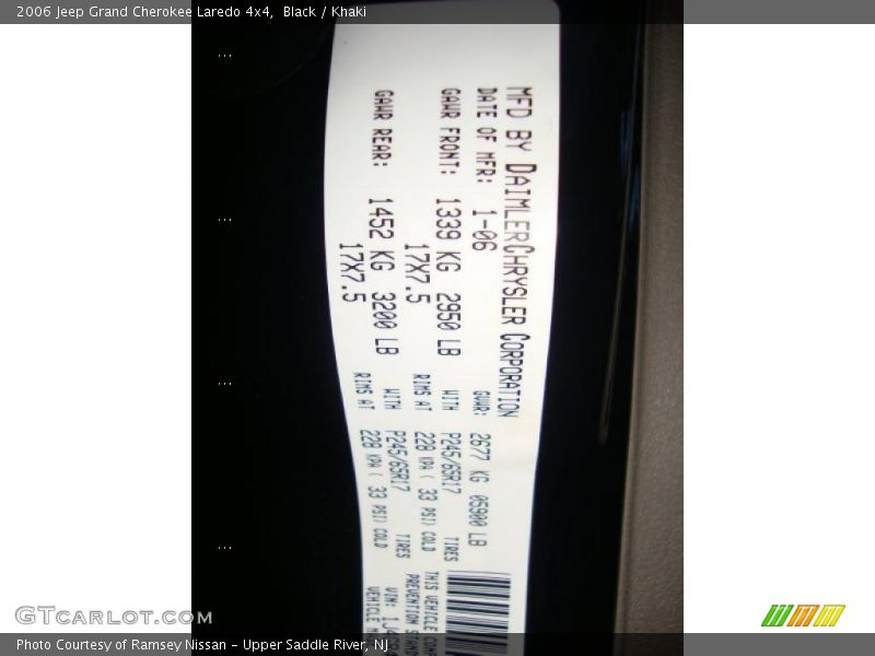 Black / Khaki 2006 Jeep Grand Cherokee Laredo 4x4