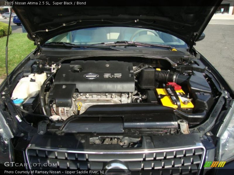 Super Black / Blond 2005 Nissan Altima 2.5 SL