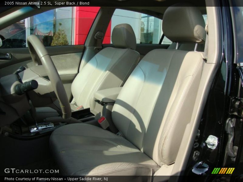 Super Black / Blond 2005 Nissan Altima 2.5 SL