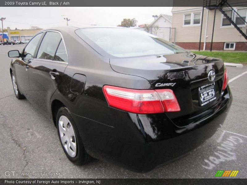 Black / Ash 2009 Toyota Camry LE