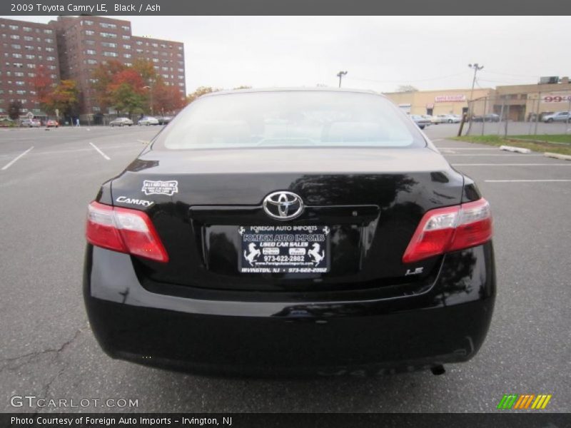 Black / Ash 2009 Toyota Camry LE