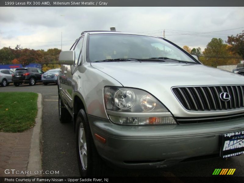 Millenium Silver Metallic / Gray 1999 Lexus RX 300 AWD