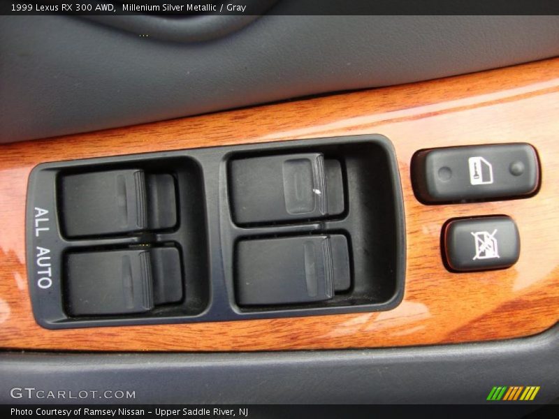 Millenium Silver Metallic / Gray 1999 Lexus RX 300 AWD