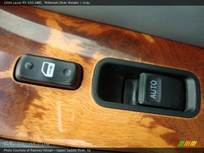 Millenium Silver Metallic / Gray 1999 Lexus RX 300 AWD