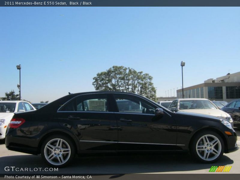Black / Black 2011 Mercedes-Benz E 550 Sedan