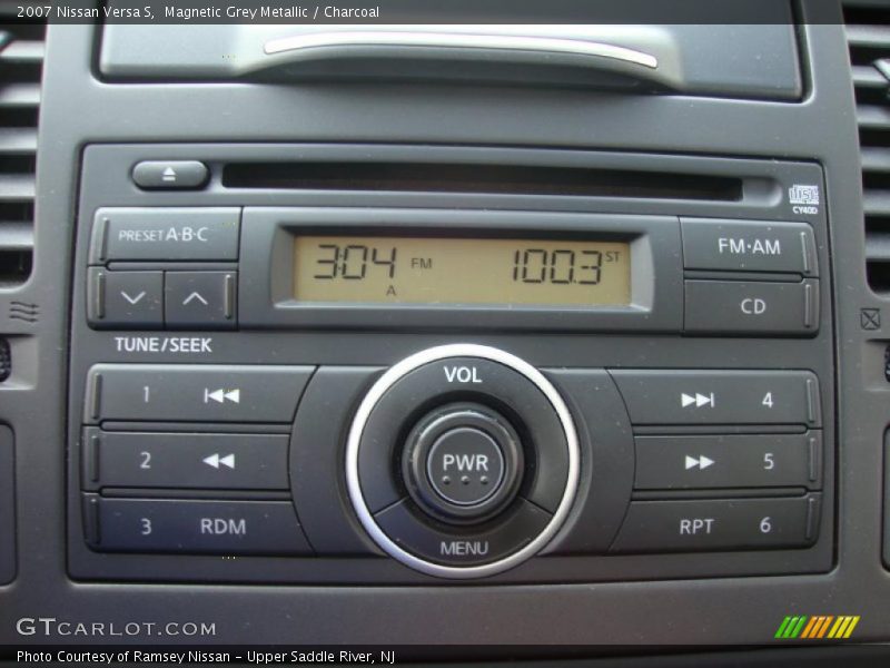 Magnetic Grey Metallic / Charcoal 2007 Nissan Versa S