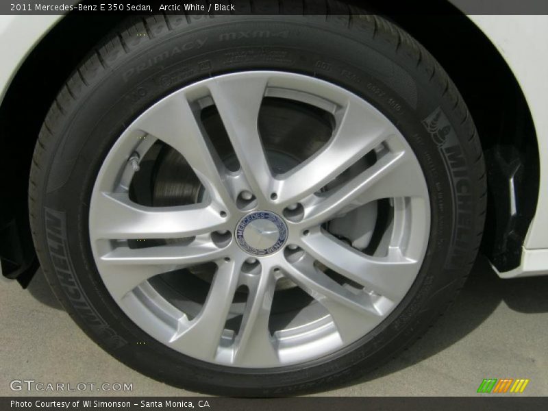 Arctic White / Black 2011 Mercedes-Benz E 350 Sedan