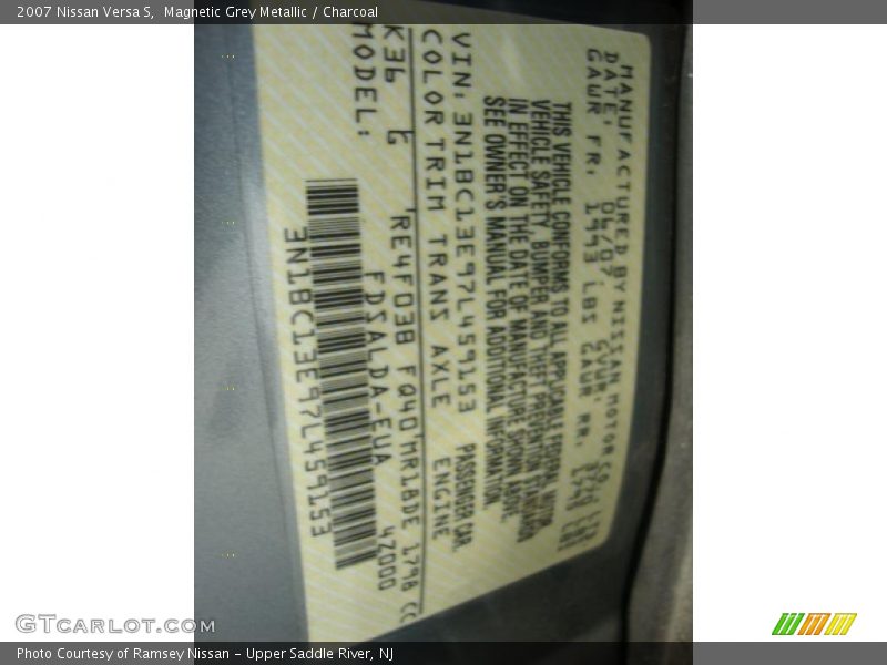 Magnetic Grey Metallic / Charcoal 2007 Nissan Versa S