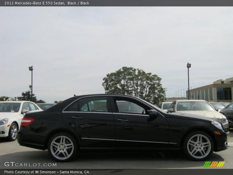 Black / Black 2011 Mercedes-Benz E 550 Sedan