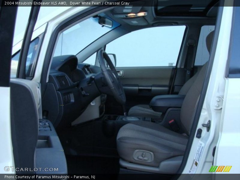 Dover White Pearl / Charcoal Gray 2004 Mitsubishi Endeavor XLS AWD