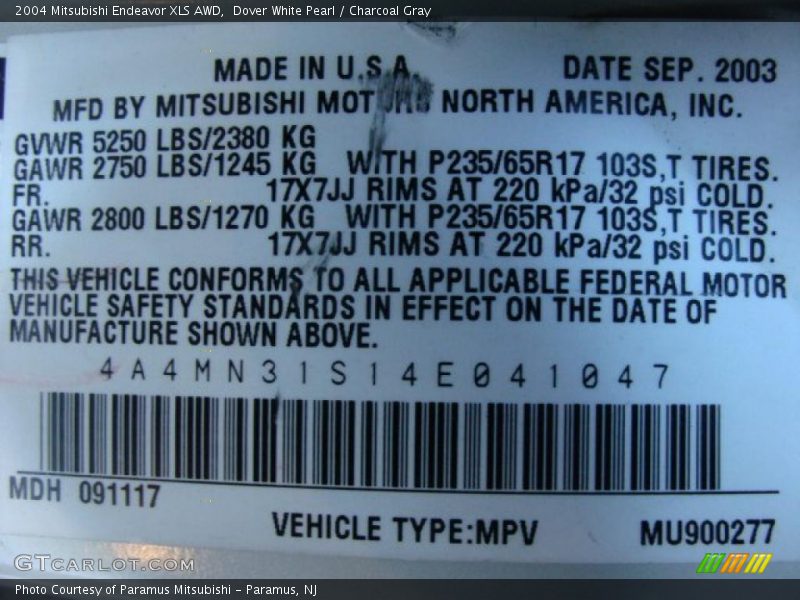 Dover White Pearl / Charcoal Gray 2004 Mitsubishi Endeavor XLS AWD