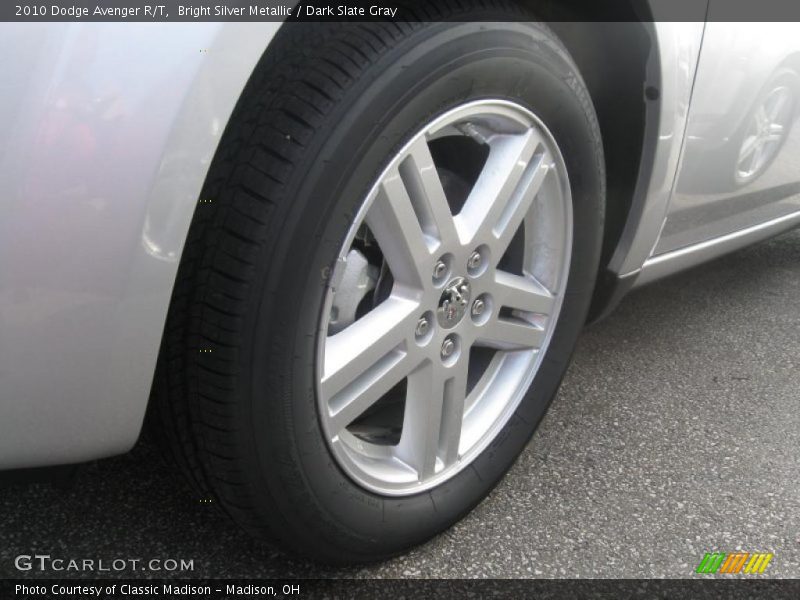 Bright Silver Metallic / Dark Slate Gray 2010 Dodge Avenger R/T