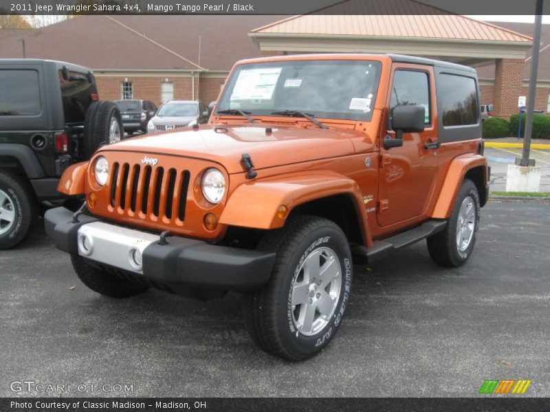 Front 3/4 View of 2011 Wrangler Sahara 4x4