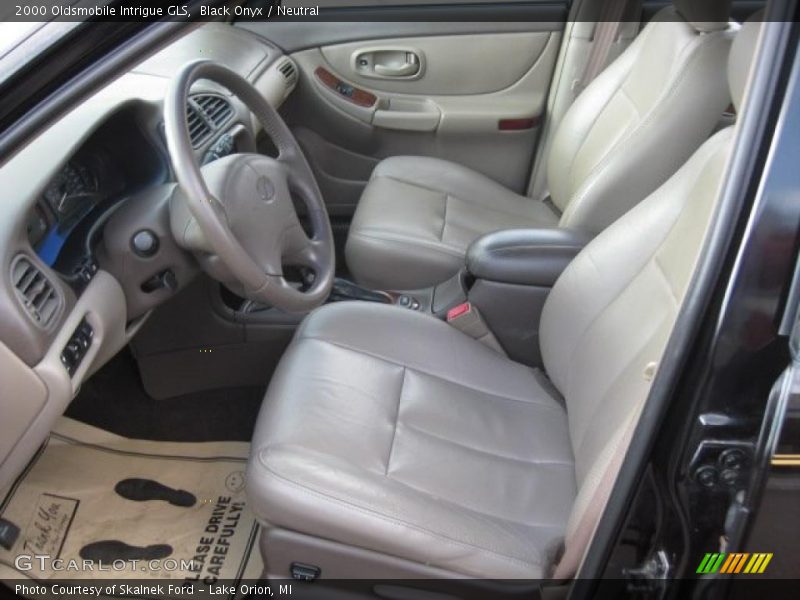  2000 Intrigue GLS Neutral Interior