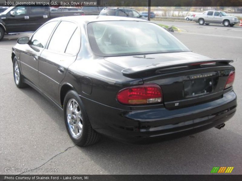 Black Onyx / Neutral 2000 Oldsmobile Intrigue GLS