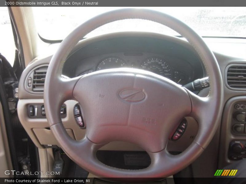 Black Onyx / Neutral 2000 Oldsmobile Intrigue GLS