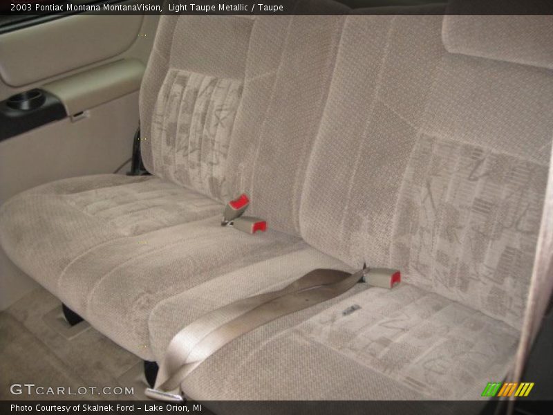  2003 Montana MontanaVision Taupe Interior