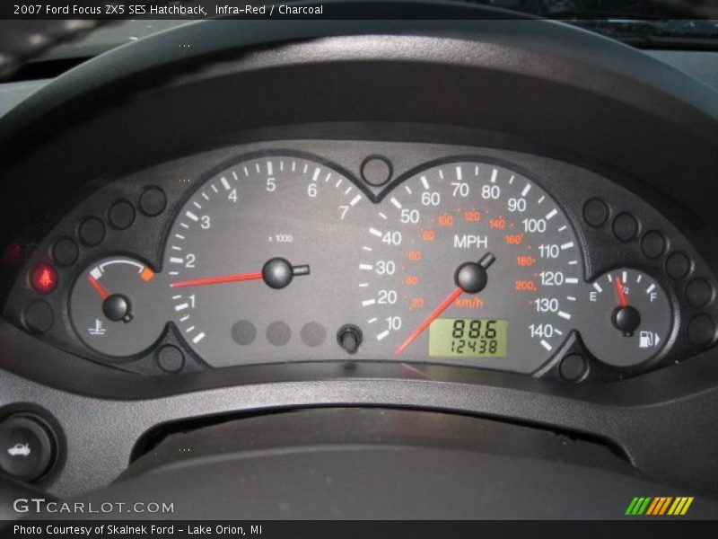 Infra-Red / Charcoal 2007 Ford Focus ZX5 SES Hatchback