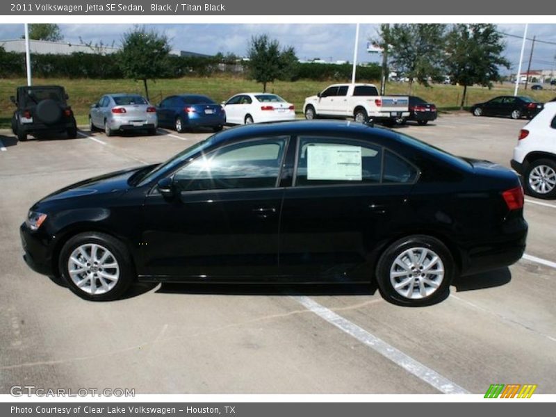 Black / Titan Black 2011 Volkswagen Jetta SE Sedan