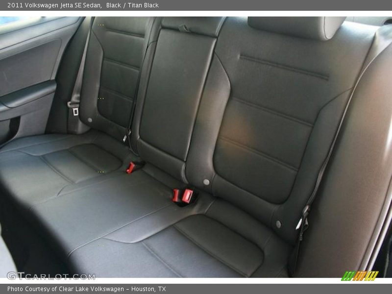 Black / Titan Black 2011 Volkswagen Jetta SE Sedan