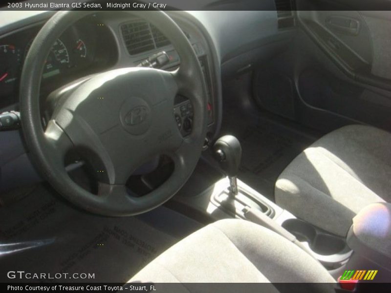 Midnight Gray / Gray 2003 Hyundai Elantra GLS Sedan
